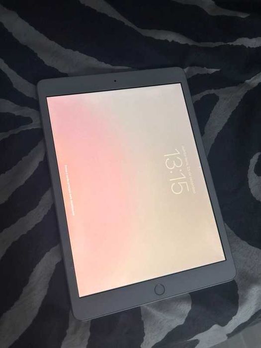 Vendo Ipad 7th em muito bom estado!