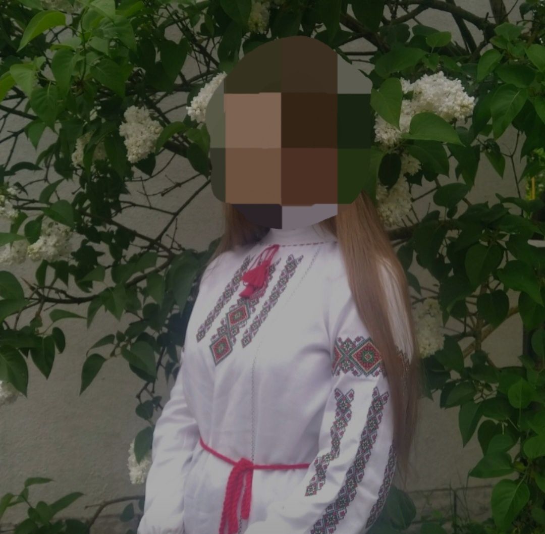 Вишиванка ручної роботи