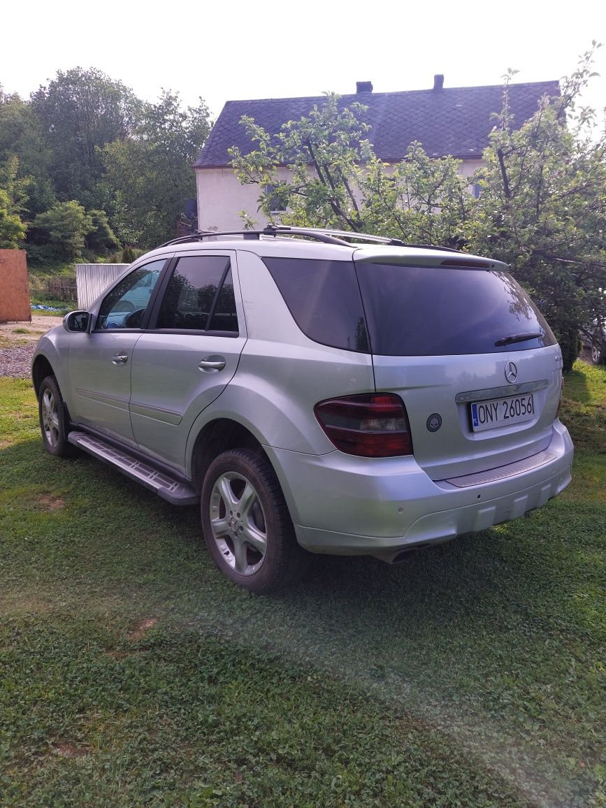 Mercedes ML164 3.0 V6!