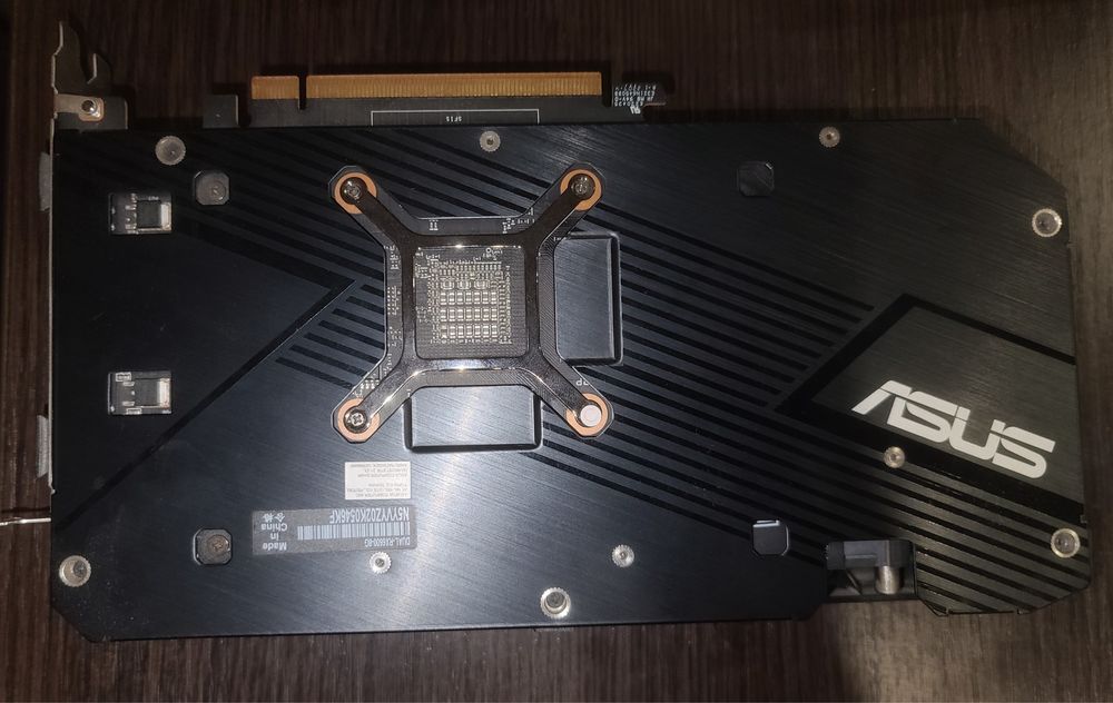 Відекарта amd rx6600