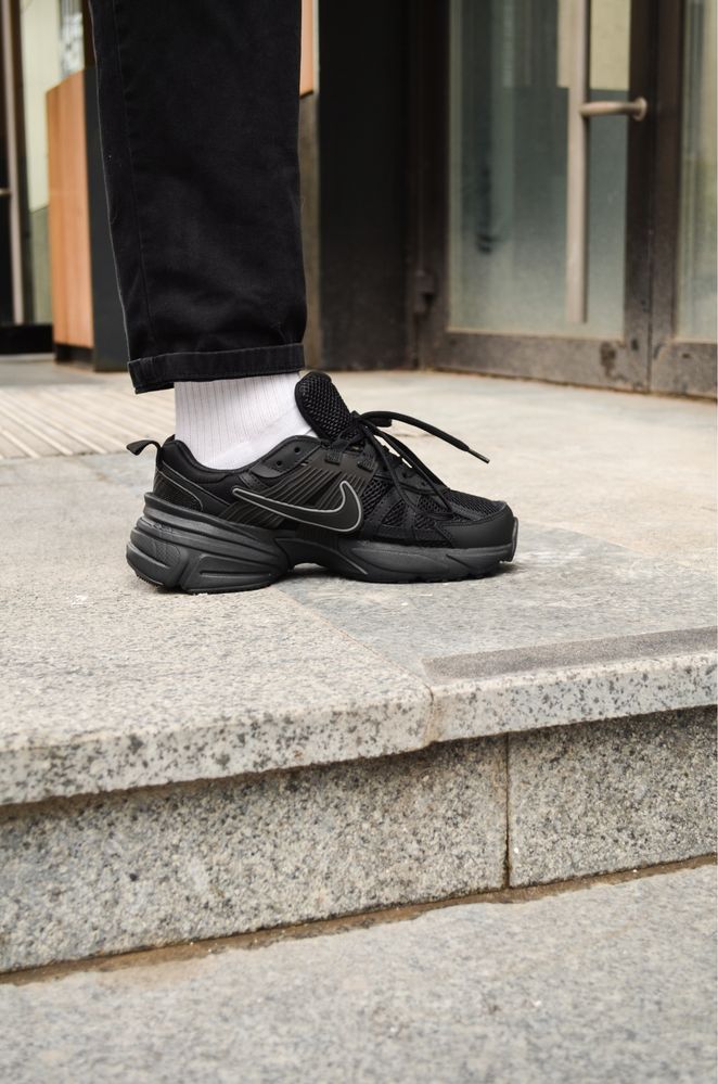 Кросівки Жіночі Nike V2K Runtek Black 36-45 lux Без передоплати