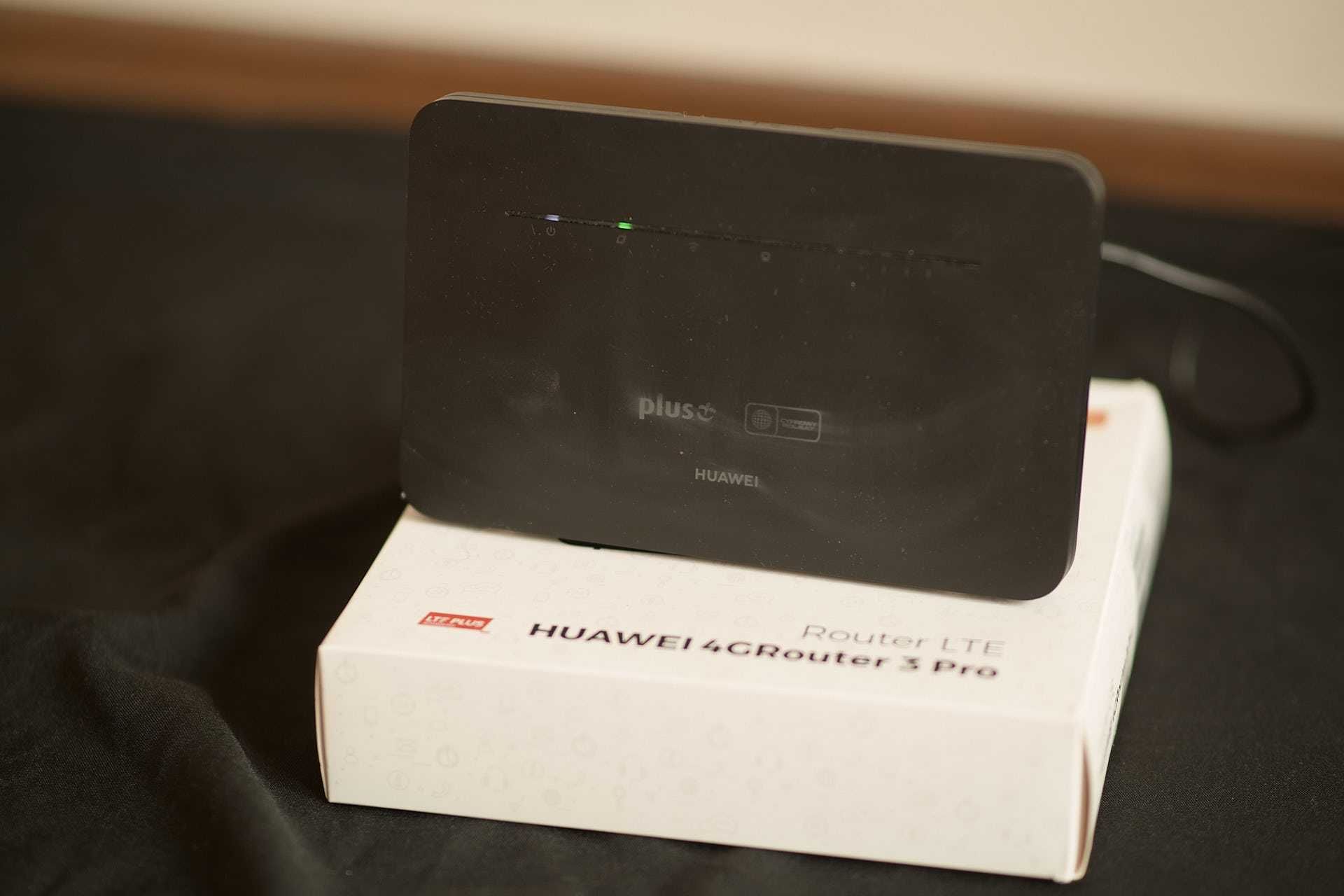 Router I MODEM bezprzewodowy 4G LTE Huawei B535-232 WiFi 4xLAN