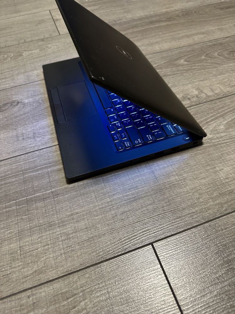 Ноутбук Dell Latitude 7390