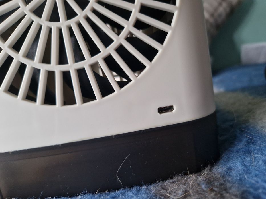 Klimator nawilżacz biurkowy