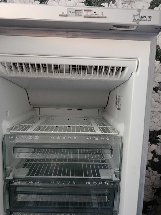 Морозильна камера Arctic ,NoFrost ,б/у,