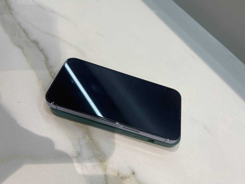 IPHONE 13 PRO 128 GB стан нового 10/10.Комплект, коробка чек зарядка.