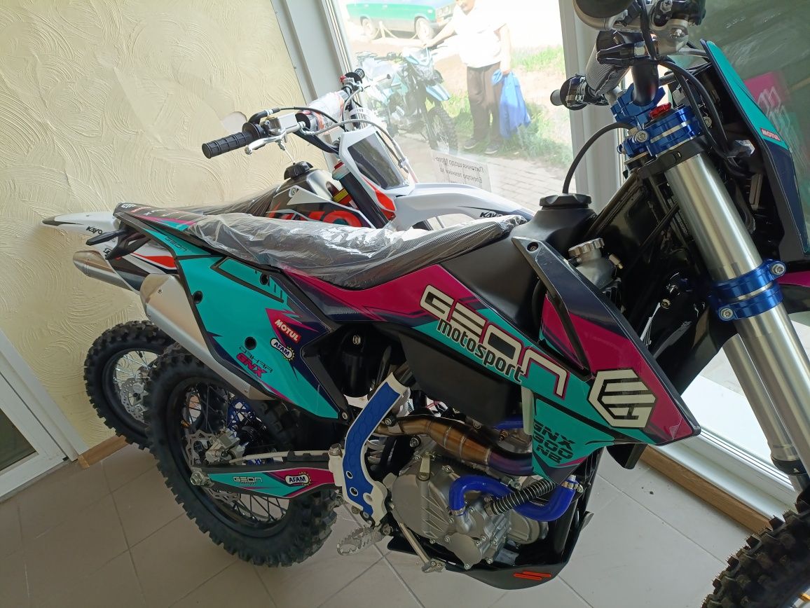 GEON Dakar GNX, 300 YBS Carb 21/18 K23