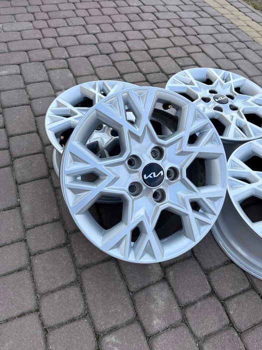 Oryginalne alufelgi Kia 5x114,3 16 cali Ceed Optima Carens NOWY MODEL