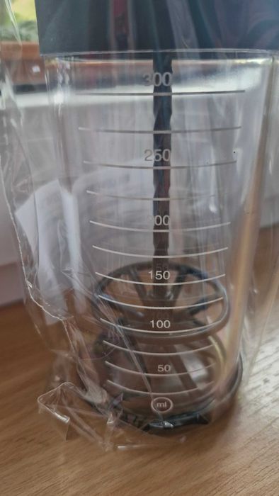 Mikser ręczny mechaniczny  300ml