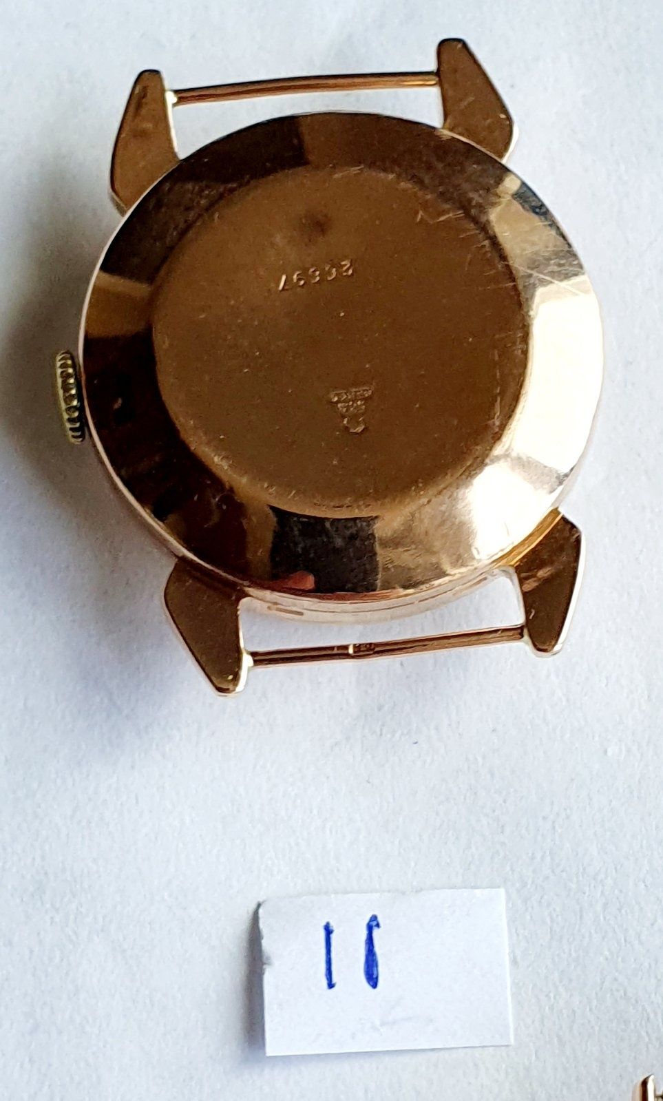 Продам мужские золотые часы производства СССР