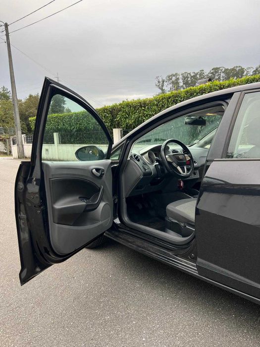 Seat Ibiza 1.6 TDI – Excelente estado!