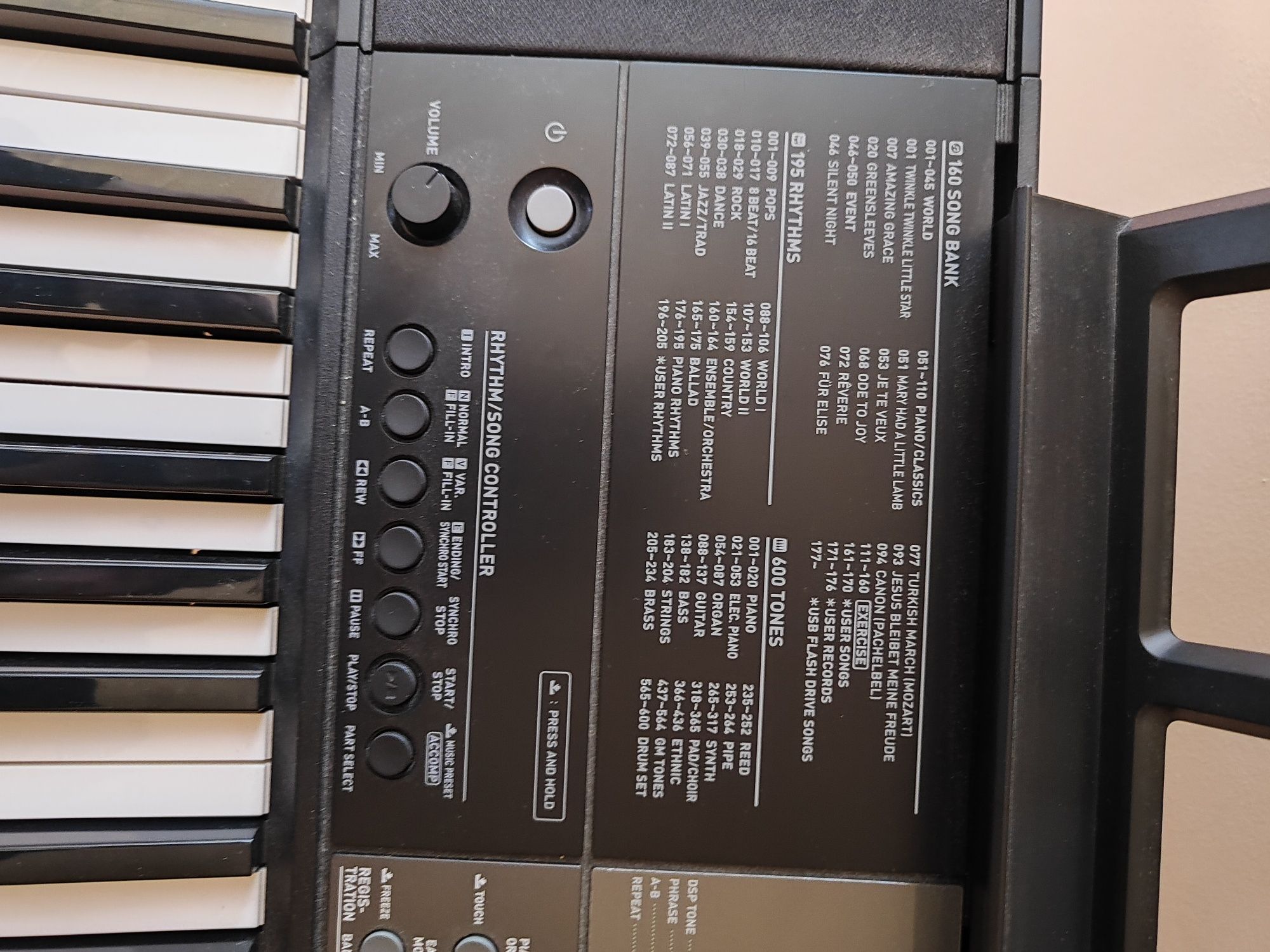 Instrument Casio CTX-800
