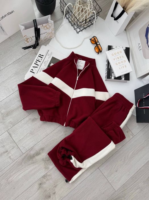 Теплий жіночий костюм на флісі/ спортивний жіночий костюм/ в наявності