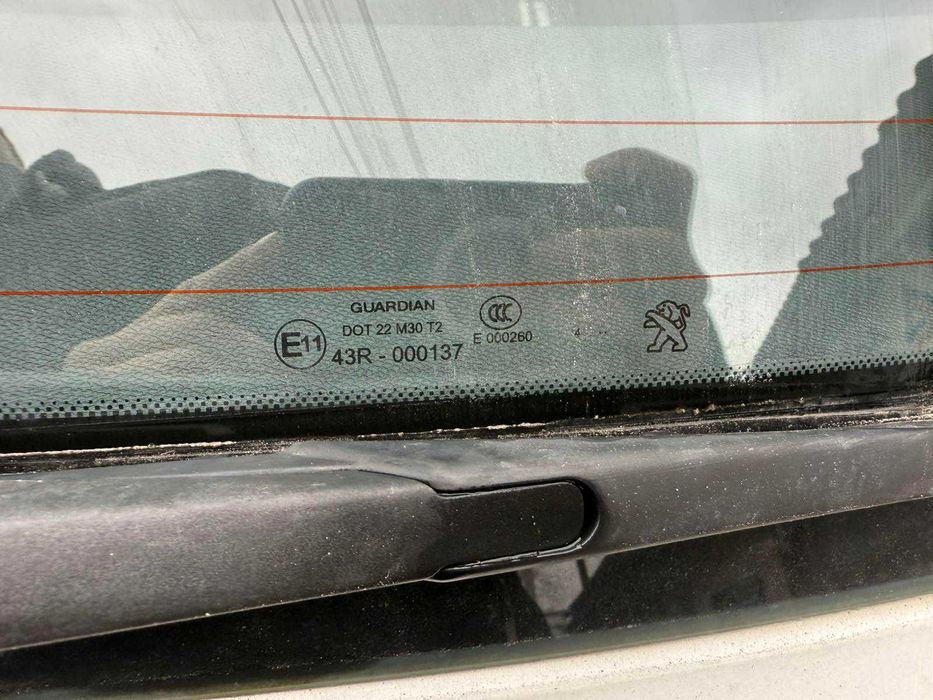 Кришка багажника (ляда) Peugeot 308 t9 EWPB універсал(комбі)камера