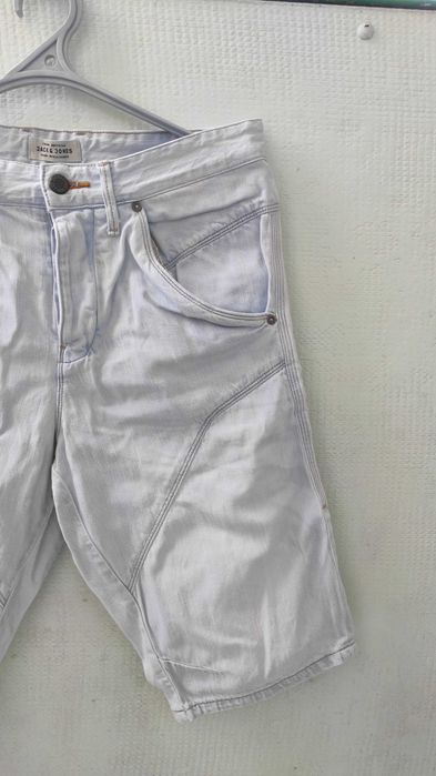 Шорти джинсові Jack & Jones 

розмір: M