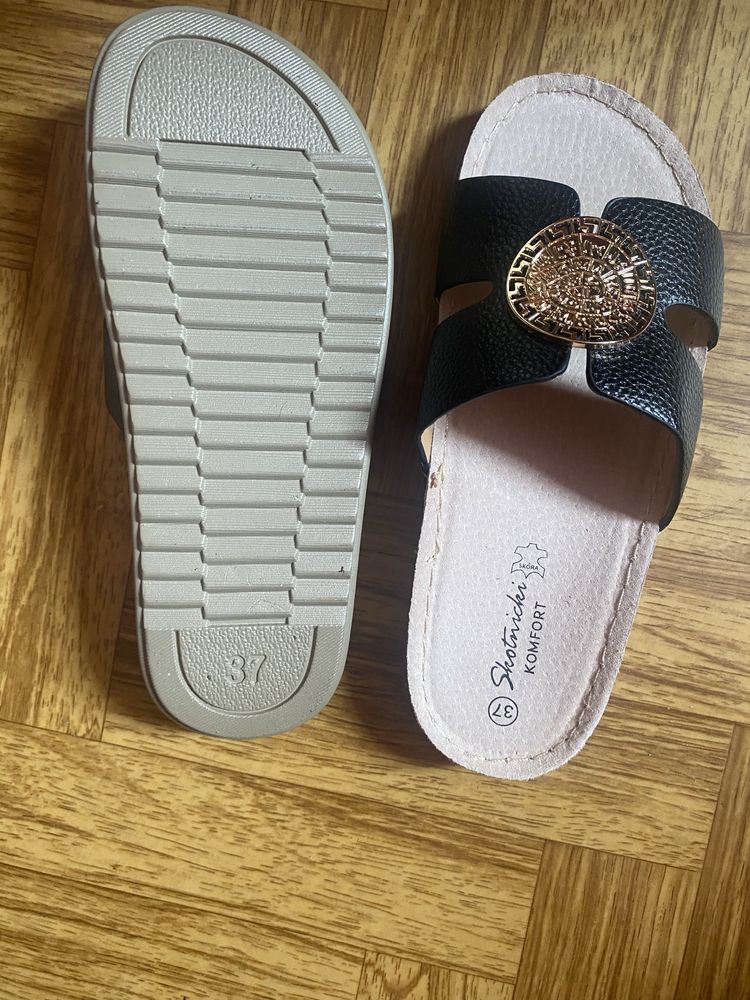 Klapki nowe r 37