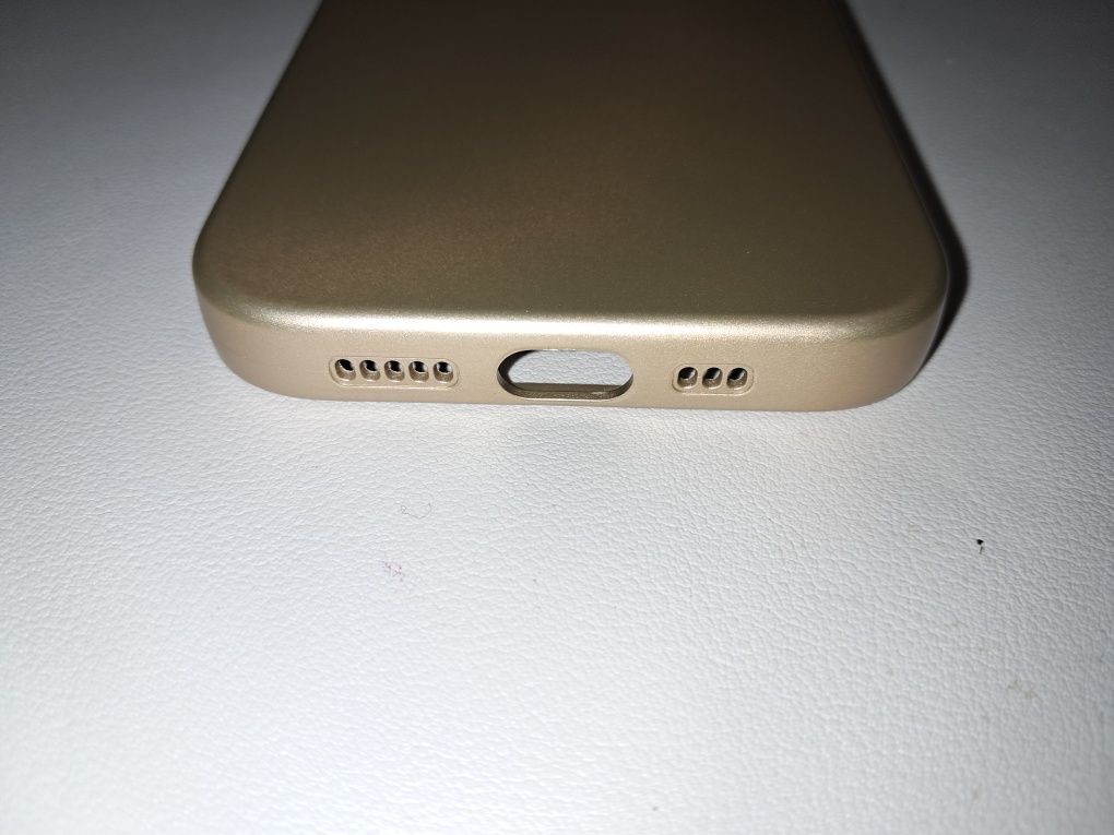 Etui na telefon Iphone 14 Pro