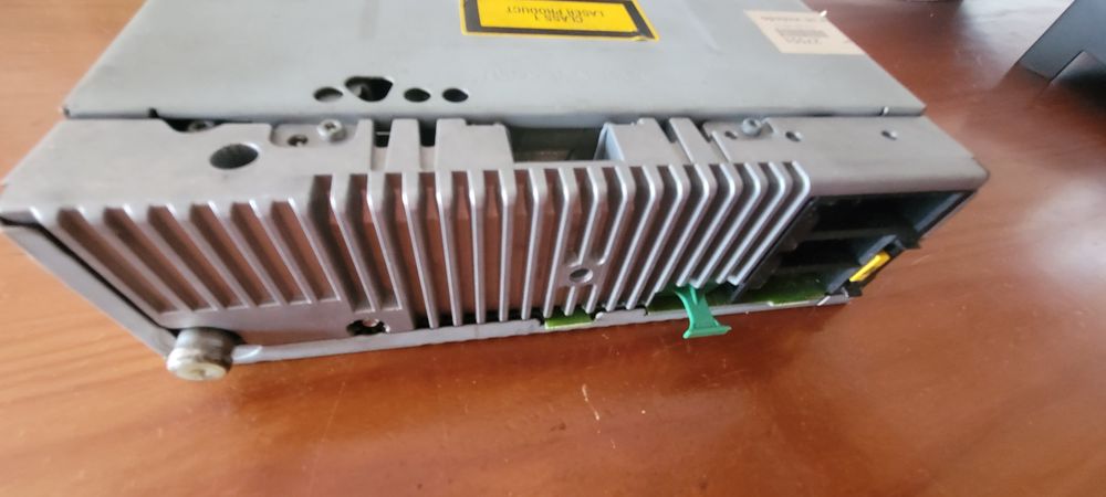 Auto rádio Mercedes