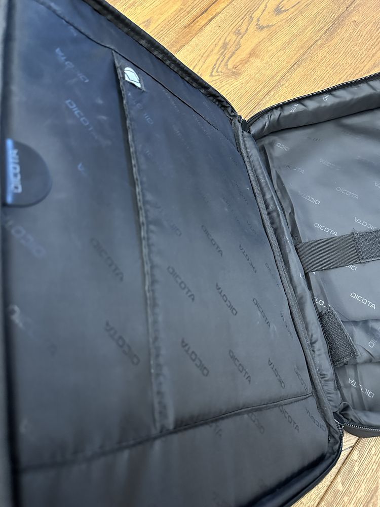 Torba pokrowiec teczka na laptopa Dicota Czarny