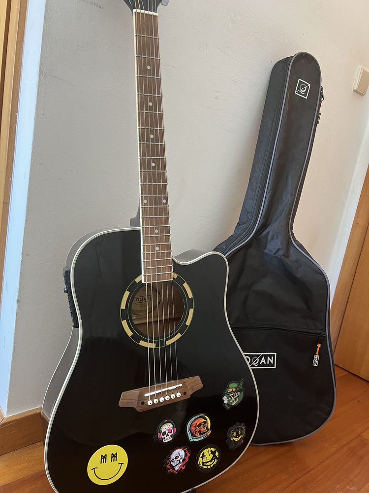 Guitarra Semi-Acustica Oqan