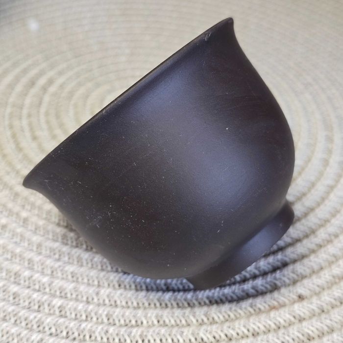 Піала 100мл • з ісинської глини • у формі кубка • для чайної церемонії