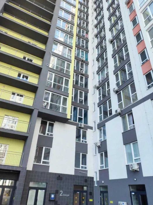 1к Акварель 8 средний этаж Торг переуступка