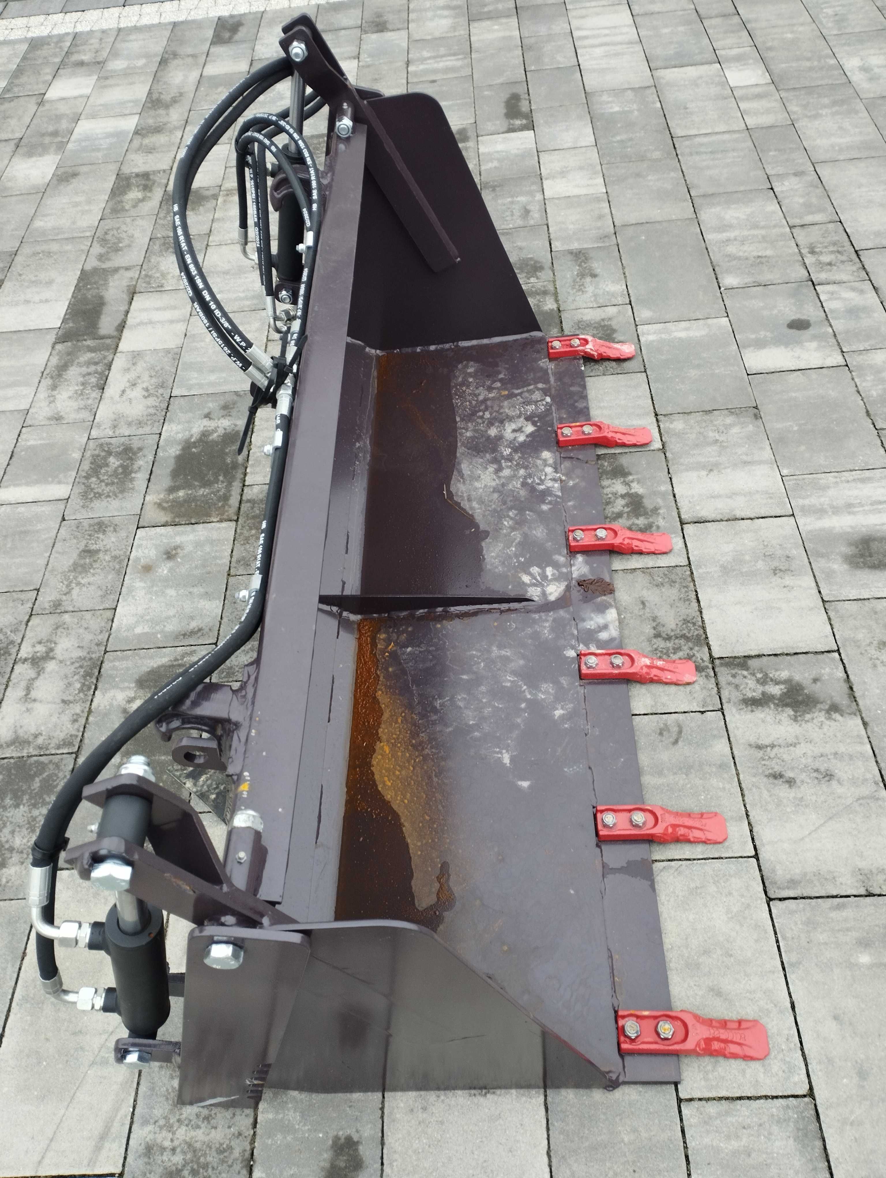Łyżka dzielona do ładowacza czołowego 4w1 150cm wysyłka