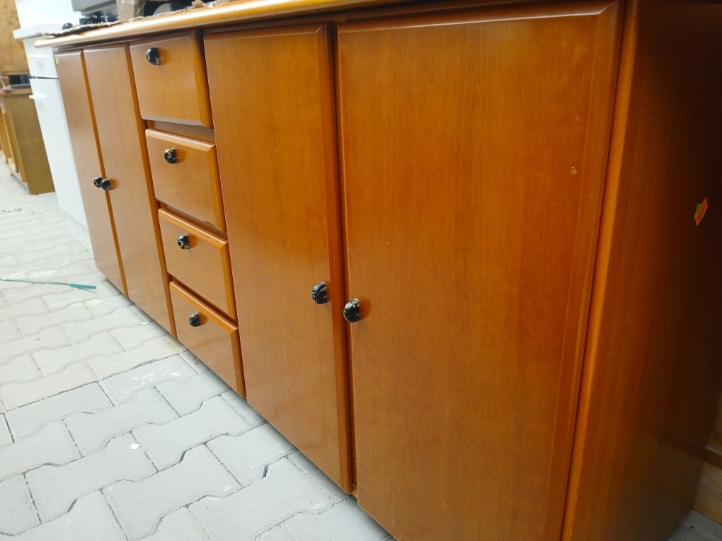 Komoda z 4 szufladami