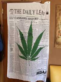 Bandeira decorativa “the Daily Leaf” cannabis