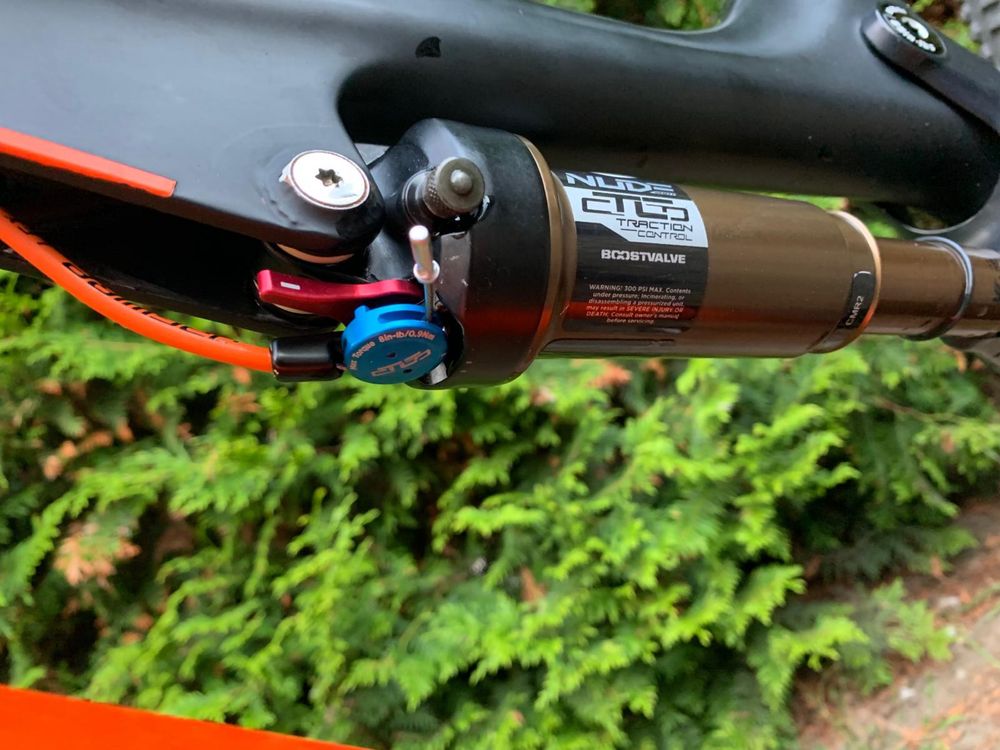 SCOTT Genius LT 700 Tuned Plus