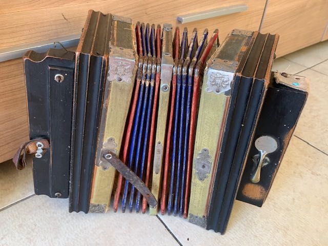 Akordeon heligonka Universal accordeon A. Pitschler & Son UNIKAT z XX