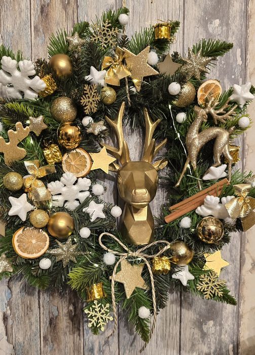 Wieniec ze złotym Jeleniem