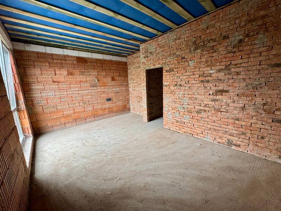 Продам котедж, р-н Гідропарку, 130м2, 2.5 соток