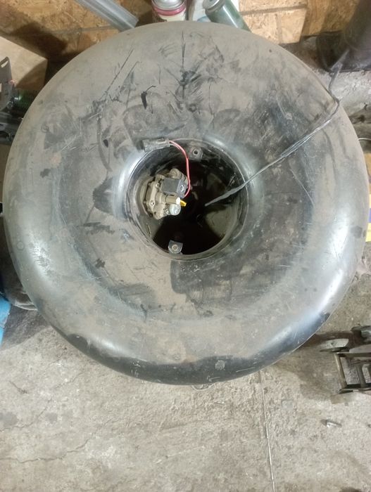 Продам газовий балон на авто