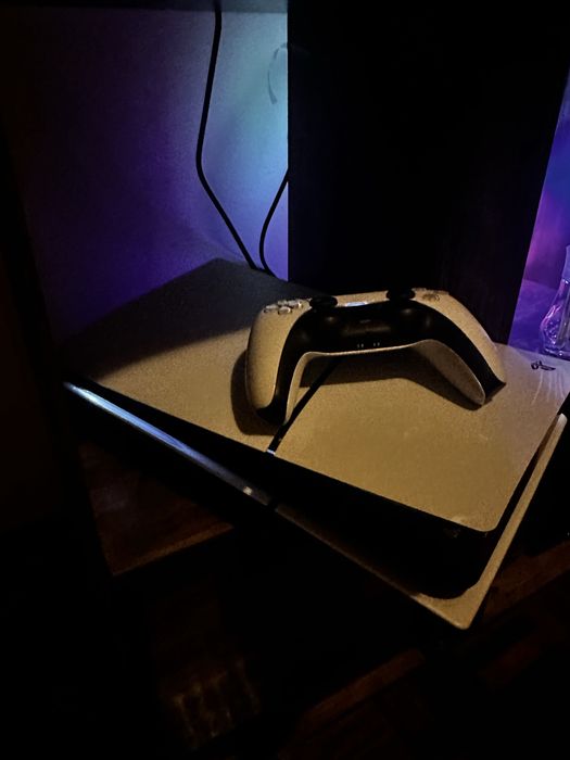 Playstation 5 Slim 1T (CD)