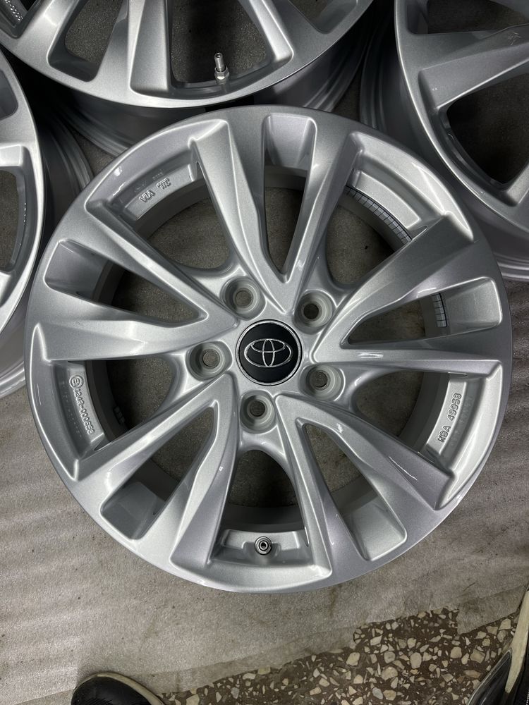 Диски R16 5x114.3 Et50 6.5J. Toyota Camry Auris Suzuki Vitara SX4 Swif