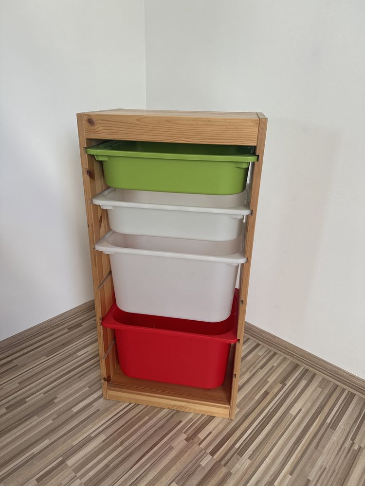 Półka ikea - pojemnik na zabawki