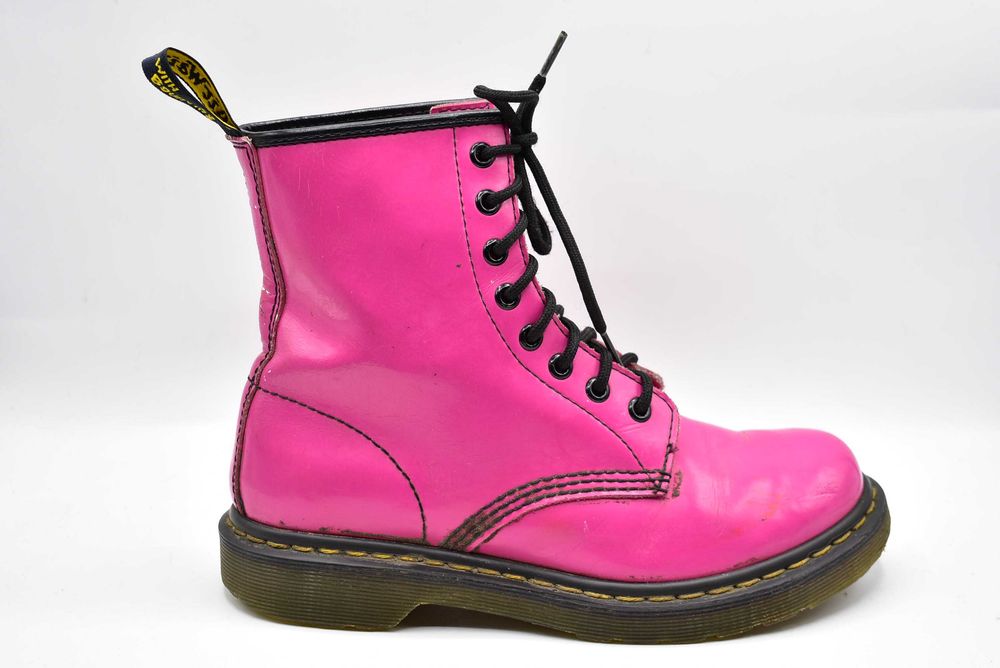 Dr. Martens ( 37 )
