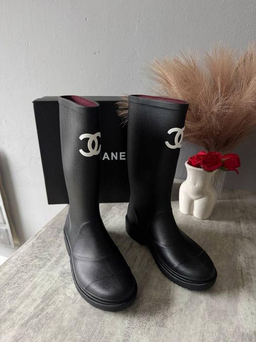 Чоботи/ саможки chanel резиновые сапоги шанель 38 розмір