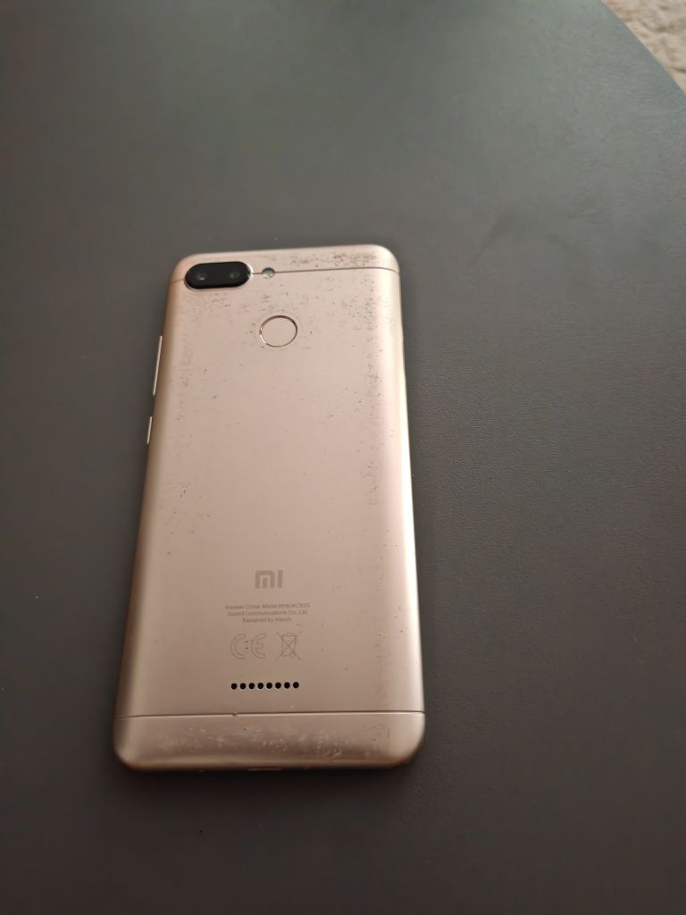 Xiaomi Redmi 6 32GB + karta SD 8GB
