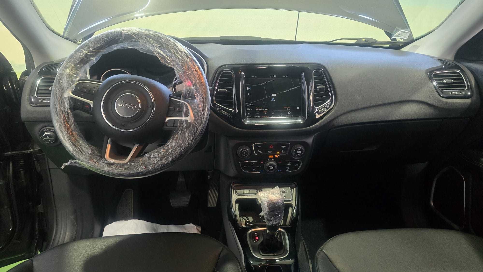 Jeep Compass 1.3 T Limited  - Salvado