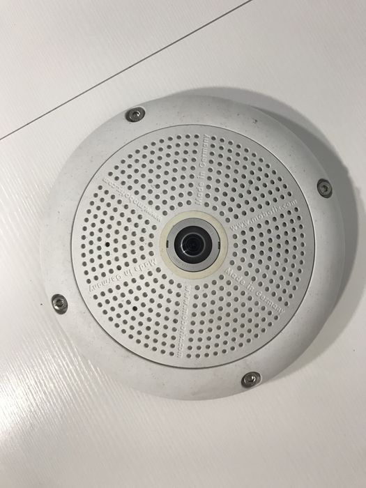 Мережеві камери Mobotix AG  Q24 1,8 мм/F2.0/MX0 011-0 PBT-GF30