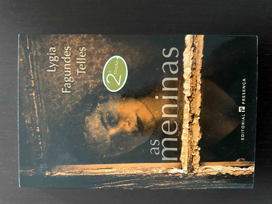 Livros variados e baratos