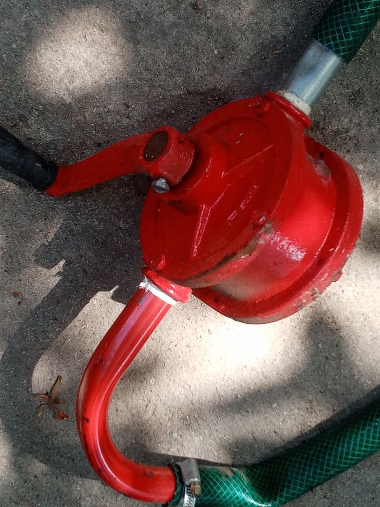 Pompa ręczna do paliwa