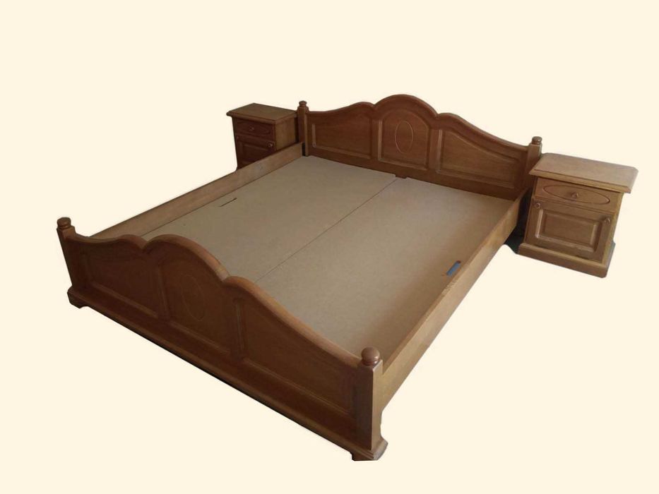 Ліжко комод деркало меблі в спальню гарнітур