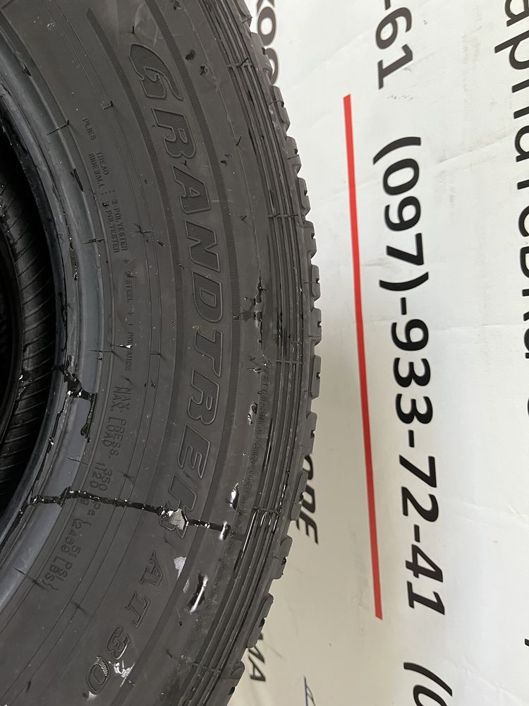 Новий комплект шин A/T 245/75 R17 Dunlop