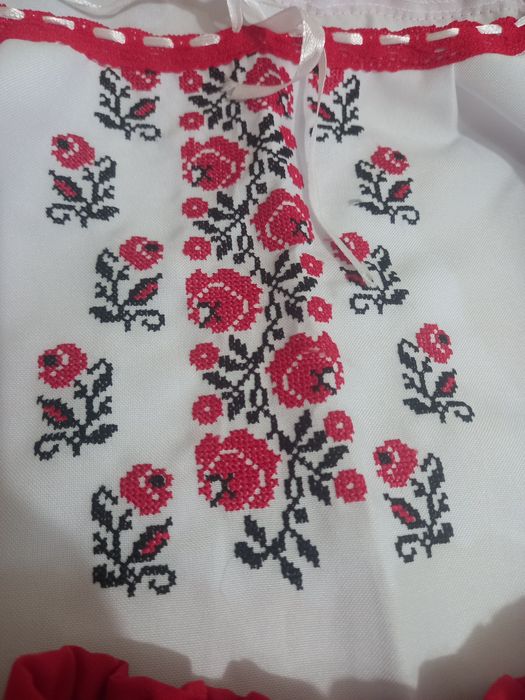 Вишиванка з юбкою для дівчинки!