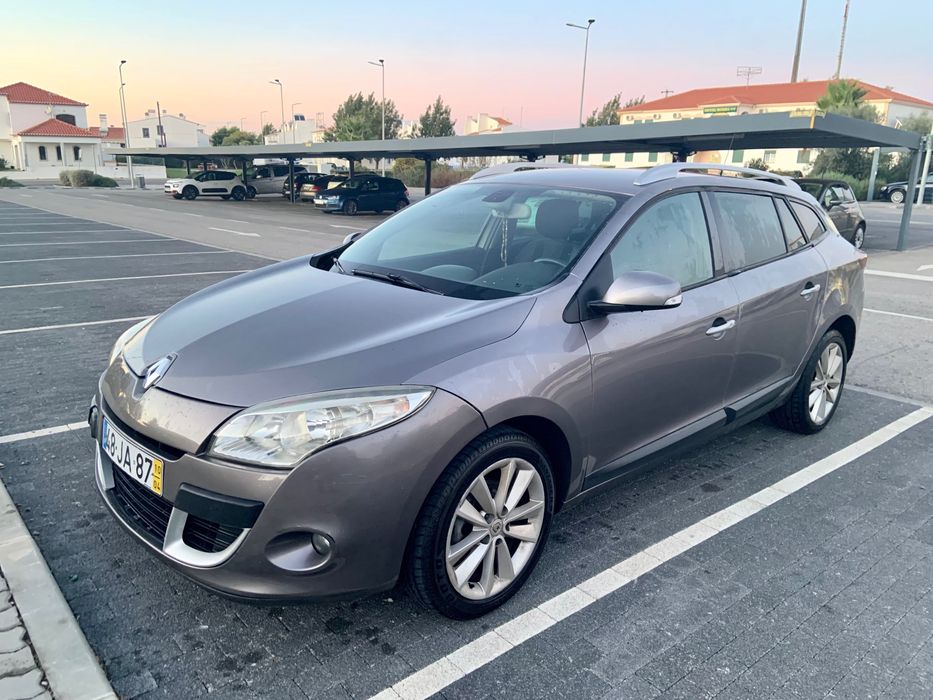Renault Mégane 110cv 2010 – Revisão completa, nacional e económico