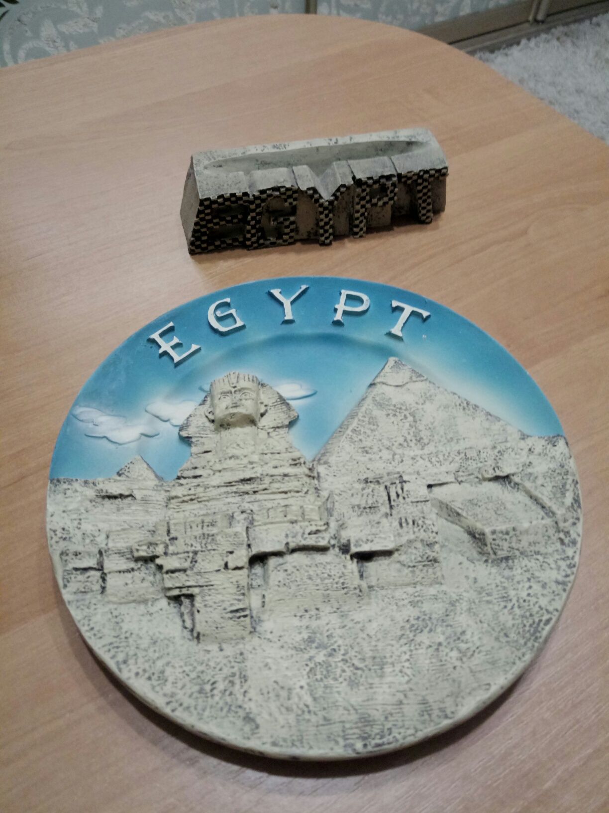Декор из Египта (тарелка на подставке)