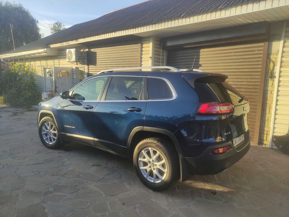 Jeep Cherokee Latitude Plus 2018 4WD